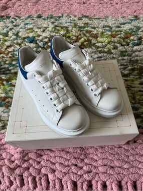 Alexander McQueen White Leather Sneakers with Blue Heel Tab